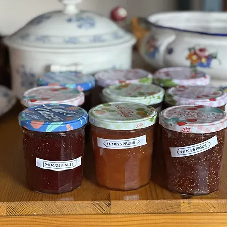 Pensión La Bonne 3*